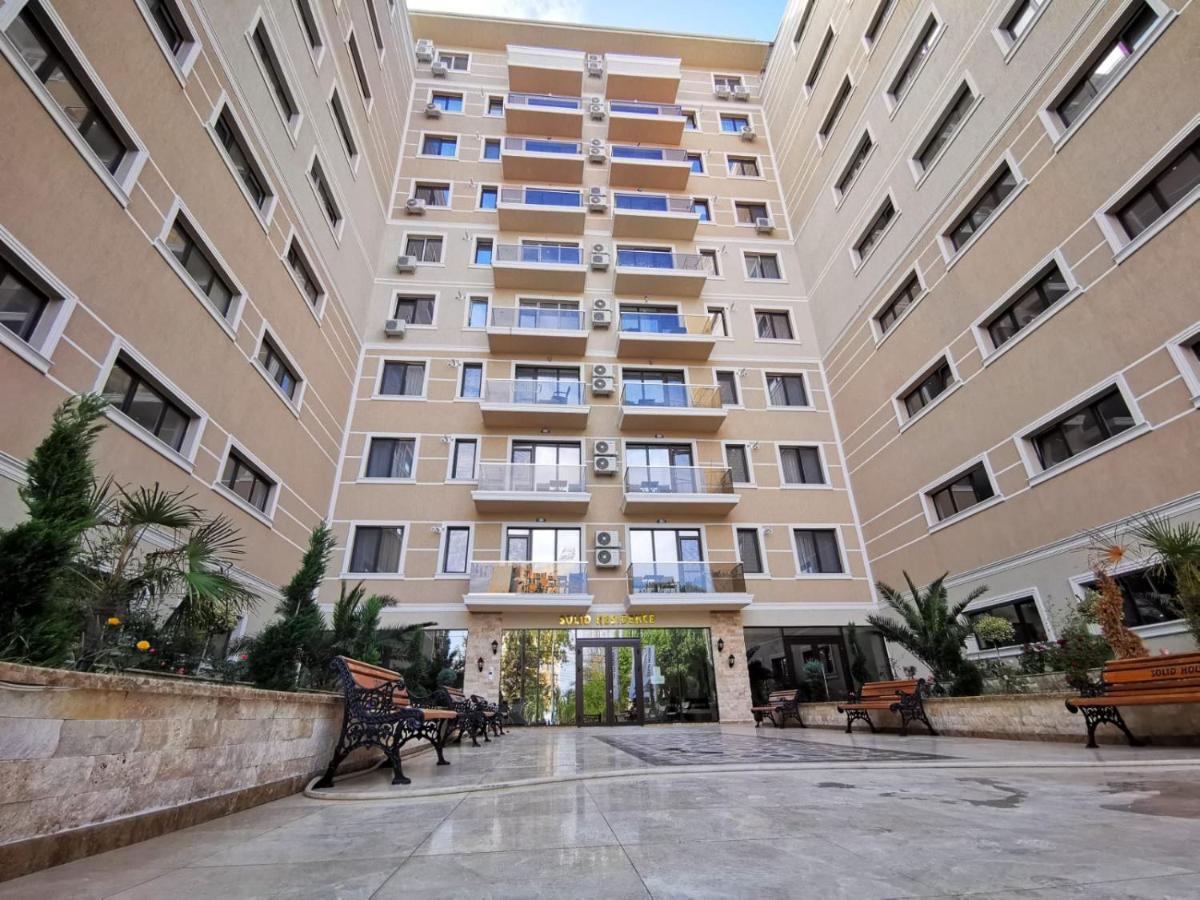 Paradis Apartments - By The Lake Mamaia Bagian luar foto